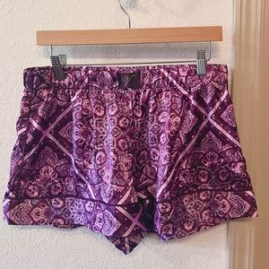 Victoria’s Secret pajama shorts purple Paisley